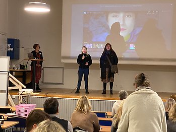 Rektor Kristin Fernerud och Ann-Klara Sjölund samt föreläsare Magdalena Berger